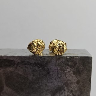 BRYŁKI nieregularne kolczyki sztyfty pozłacane