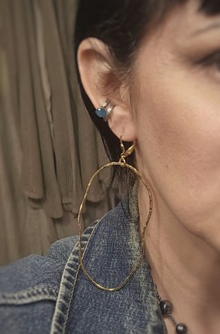 Duże Fale pozłacane kolczyki o nieregularnym kształcie