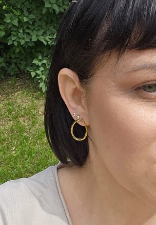 Kolczyki Małe Fale pozłacane sztyfty o nieregularnym kształcie