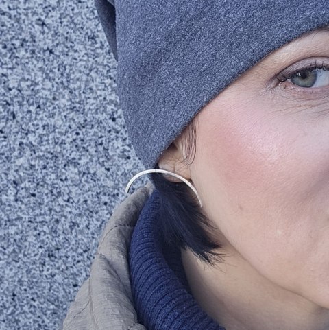 Kolczyki Półkola nowoczesne designerskie srebrne matowe