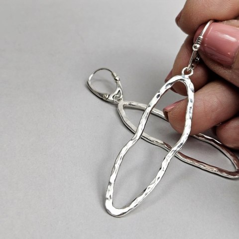 Kolczyki srebrne organiczne nieregularne Fale SLIM średnie