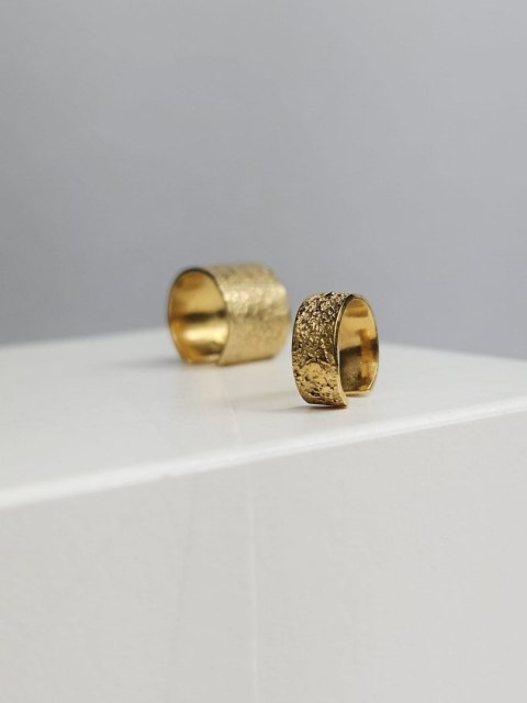 Nausznica srebrna MIDI pozłacana z kolekcji KORA