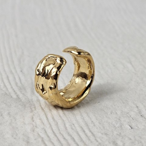 Pozłacana nausznica Volcano