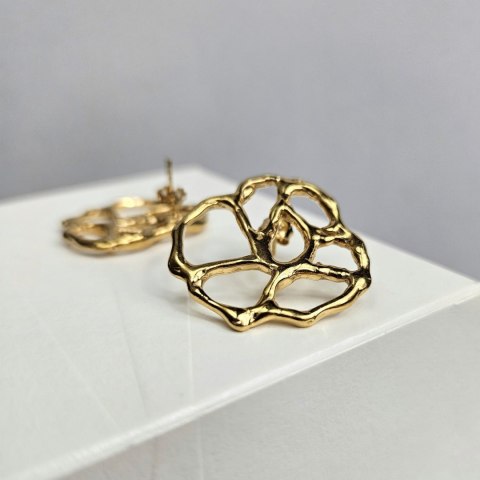 Pozłacane ażurowe kolczyki koła z kolekcji SMUGI