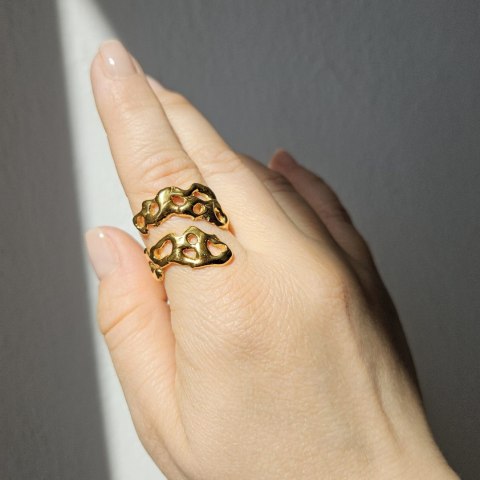 Regulowany organiczny pozłacany pierścionek SMUGI