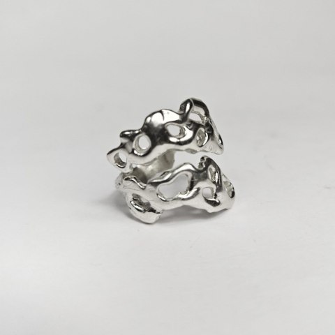 Regulowany ażurowy organiczny srebrny pierścionek SMUGI