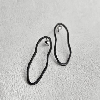 Srebrne nieregularne kolczyki z ciemnego srebra