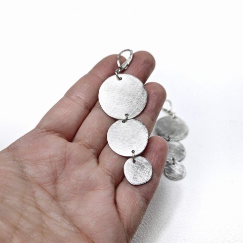 Srebrne nowoczesne kolczyki koła potrójne PLATA