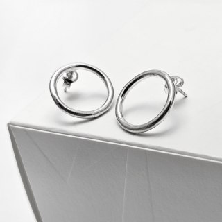 Srebrne proste kółka sztyfty