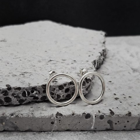 Srebrne proste kółka sztyfty