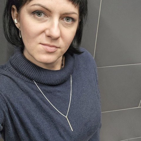 Srebrny delikatny Wisior Patyczek