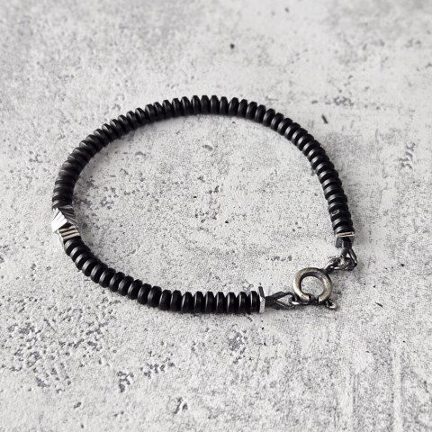 Stylowa Bransoletka z Hematytu w rockowym stylu