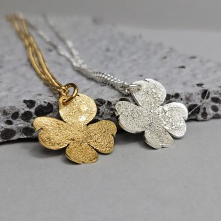 Wisior srebrna pozłacana koniczynka