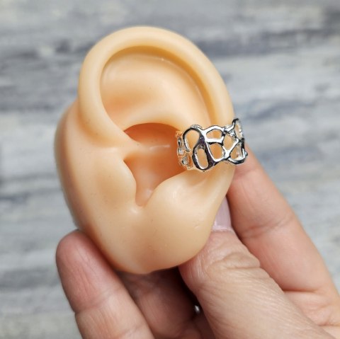 Nausznica SMUGI, srebro, ażurowa